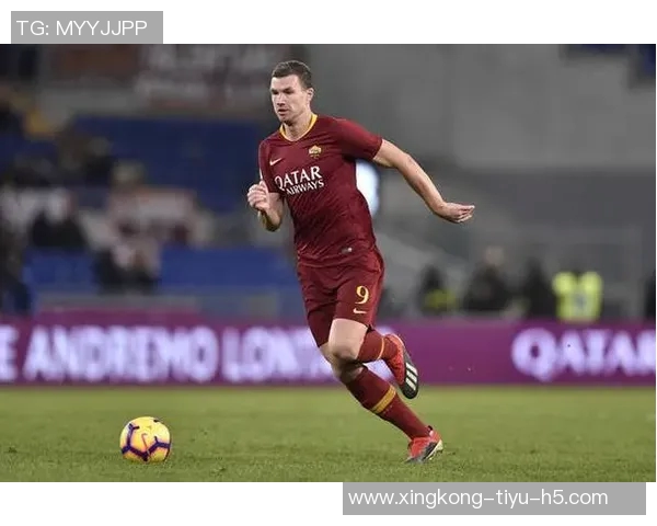 罗马昔日英雄重聚哲科赛后亲吻德罗西感动全场