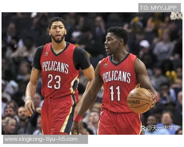 浓眉谈球队精神：信任与竞争并重展现团队凝聚力与斗志