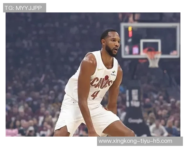 莫布里首节火力全开6投4中狂砍12分并罚球6中4助力球队领先