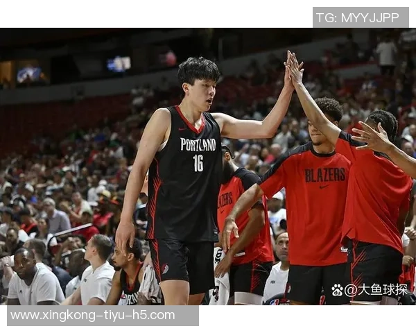 锡安全力以赴展现实力10投5中贡献20分8篮板6助攻1盖帽表现抢眼